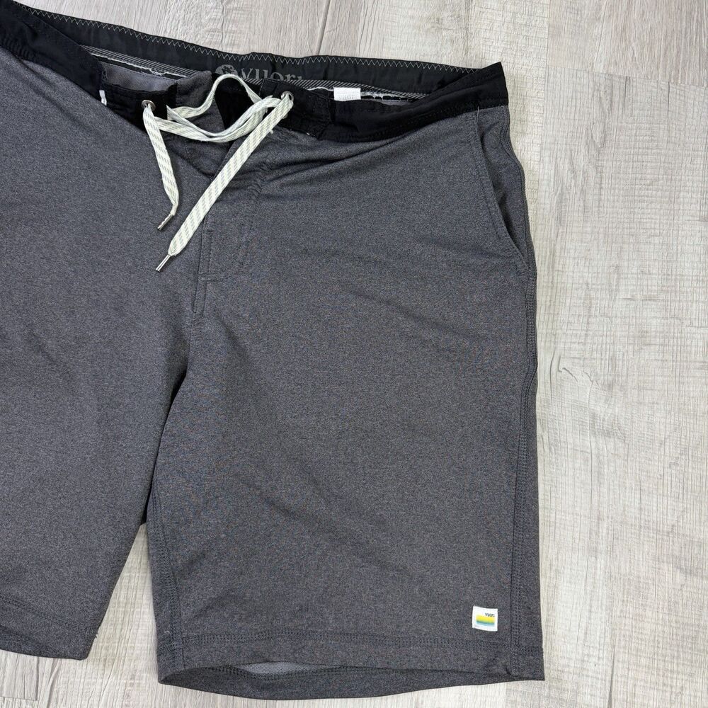 Vuori Cruise Boardshorts Mens 36 Charcoal Grey Waistband Swim Trunks READ N - Picture 3 of 10